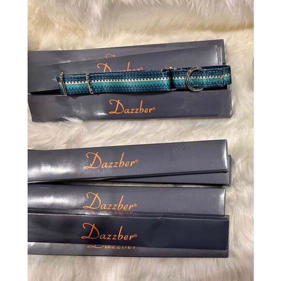 New in box: Martingale No-Pull Pet Collar; Silky soft, 1” - Picture 2 of 3